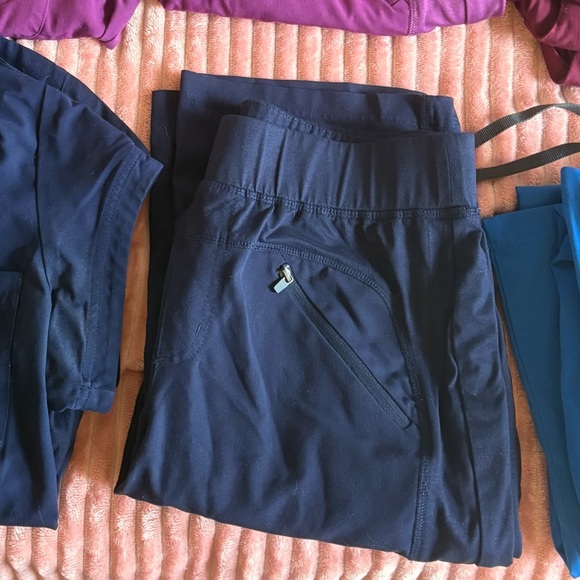 White Cross Navy Blue Scrub Pants Medium - Picture 1 of 3